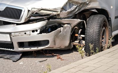 Rottamazione Auto Senza Costi vs Rottamazione a Pagamento a Roma: Qual è la Scelta Giusta?